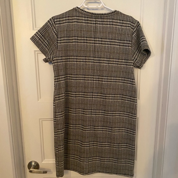 Zara houndstooth dress with ornament size L - Picture 8 of 13